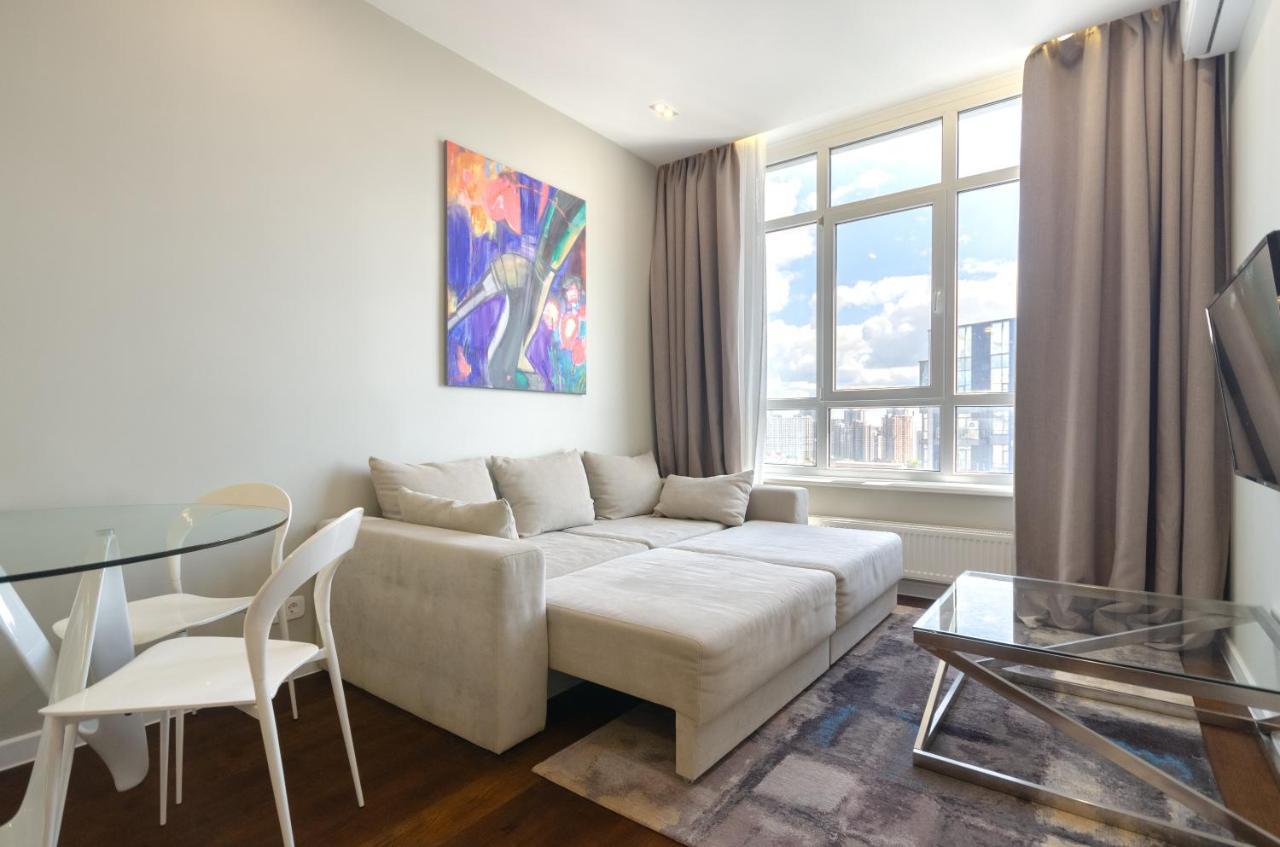 Petrovdom 408-467-471-277-377 In Central Park Cozy Apartments 키예프 외부 사진