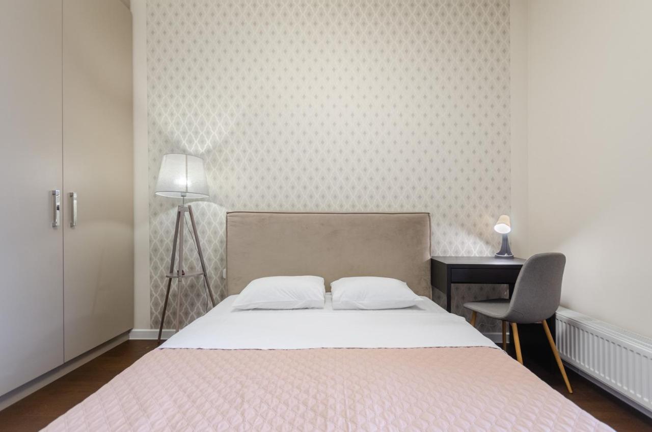Petrovdom 408-467-471-277-377 In Central Park Cozy Apartments 키예프 외부 사진