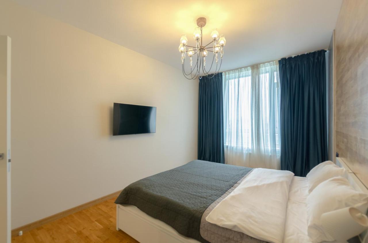 Petrovdom 408-467-471-277-377 In Central Park Cozy Apartments 키예프 외부 사진