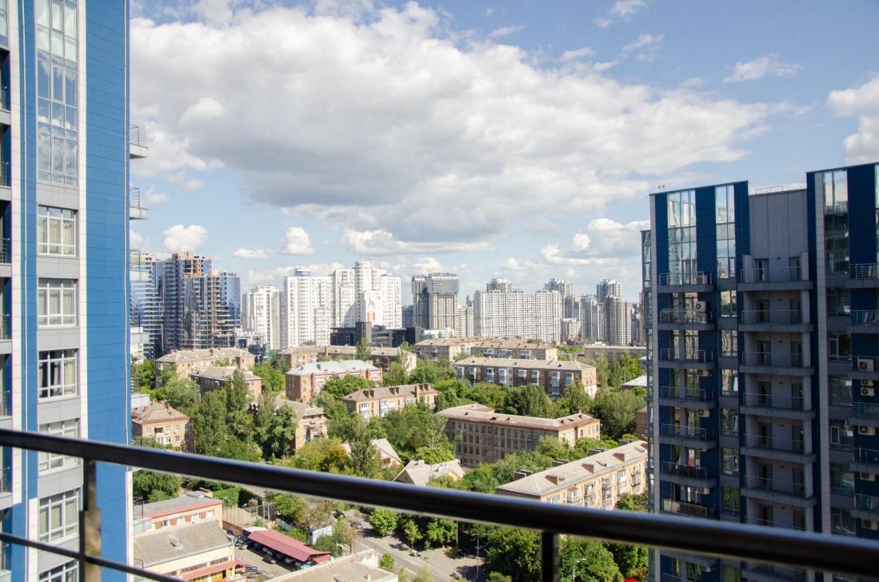 Petrovdom 408-467-471-277-377 In Central Park Cozy Apartments 키예프 외부 사진