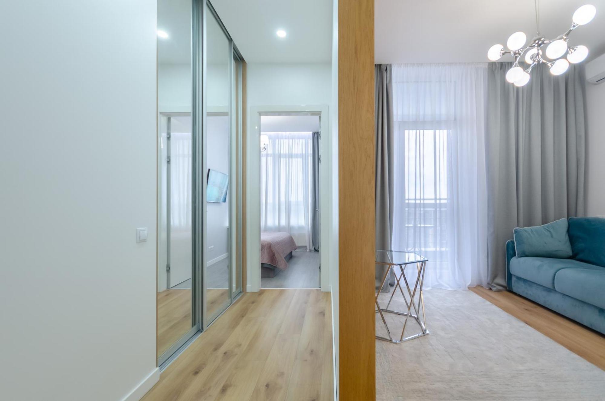Petrovdom 408-467-471-277-377 In Central Park Cozy Apartments 키예프 외부 사진